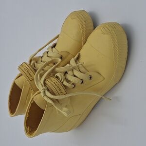 London Fog Yellow High-Top Rain Boots